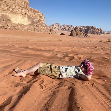 Wadi Rum Hugo Camp Exterior photo