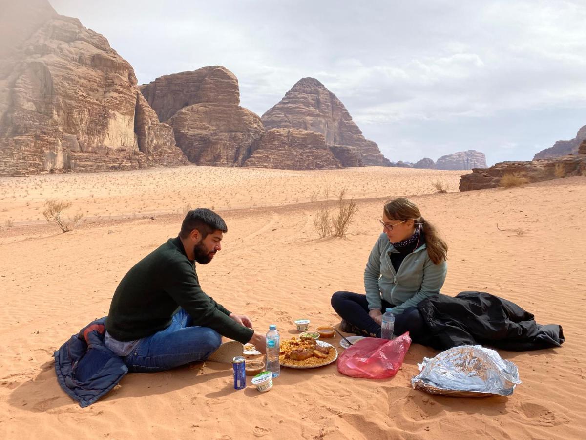 Wadi Rum Hugo Camp Exterior photo