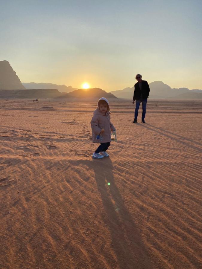 Wadi Rum Hugo Camp Exterior photo